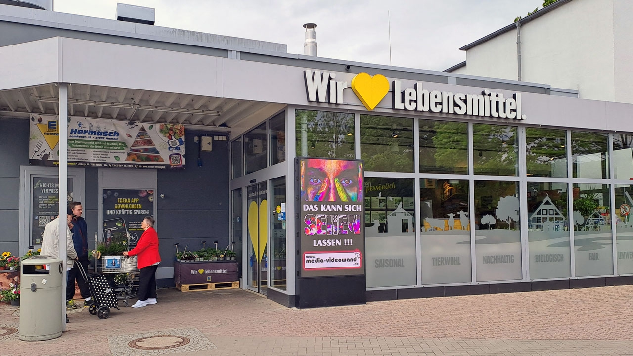 31787 Hameln LED-Billboard